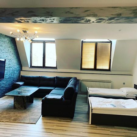 Noor Apartman Bihac Apartamento Exterior foto